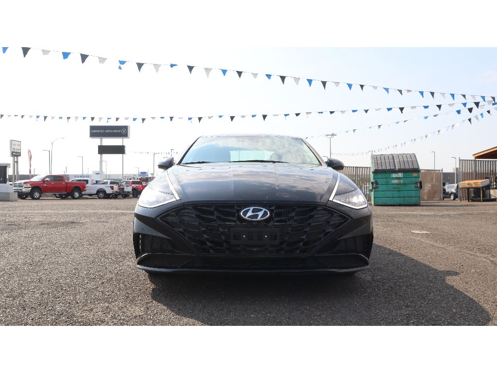 2023 Hyundai Sonata Limited photo 2