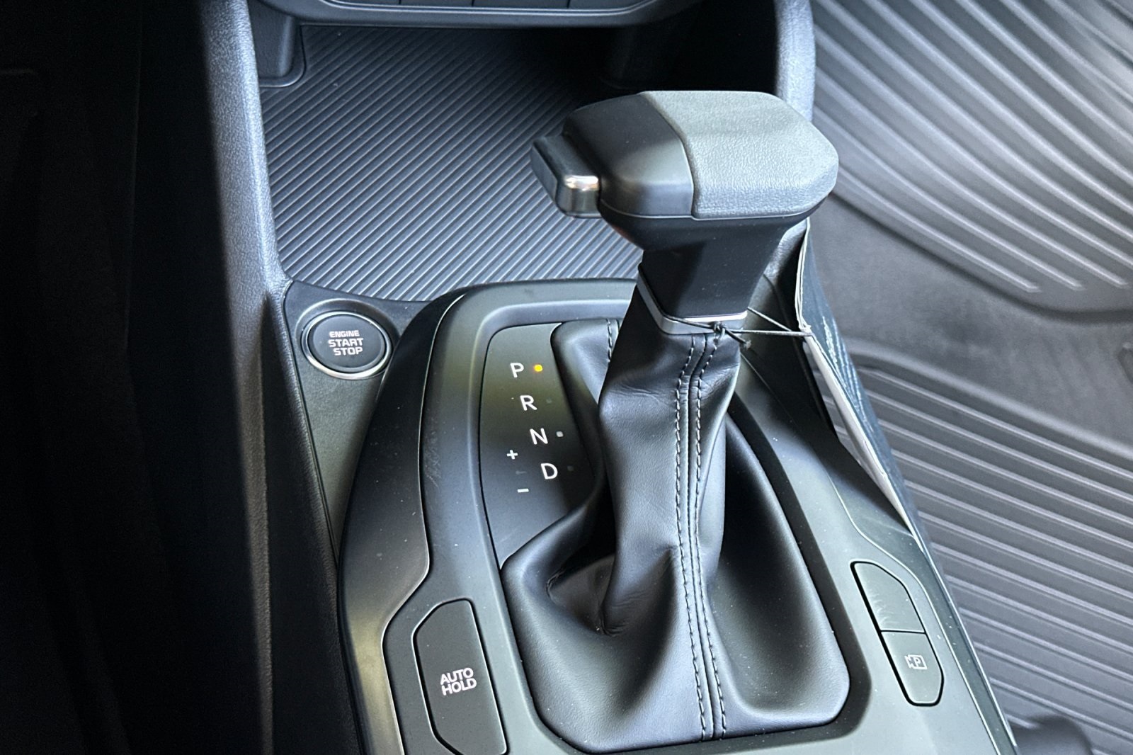 2025 Kia K4 LXS photo 15