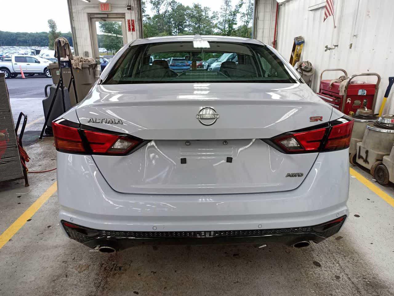 2024 Nissan Altima 2.5 SR photo 4