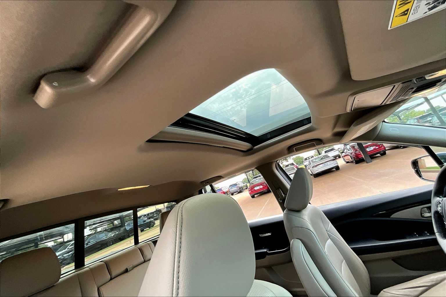 2020 Honda Ridgeline RTL-E photo 11
