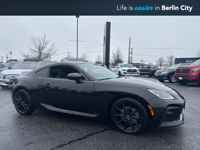 2024 Toyota GR86 Premium's photo