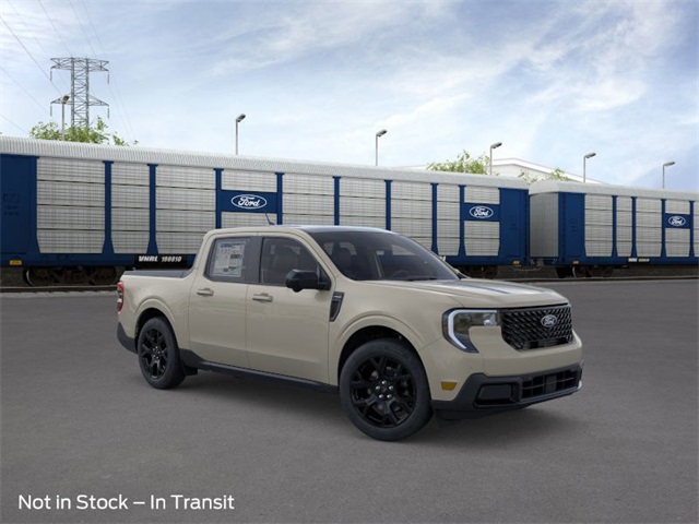 2025 Ford Maverick Lariat photo 2