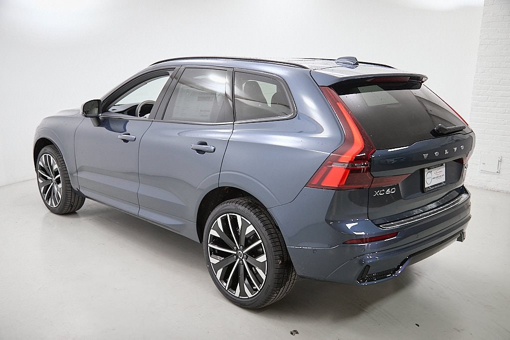 2026 VOLVO XC60 - Image 5