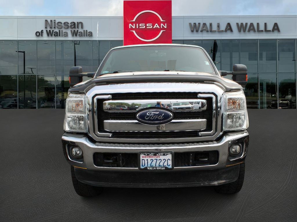 2012 Ford F-350 Lariat photo 2