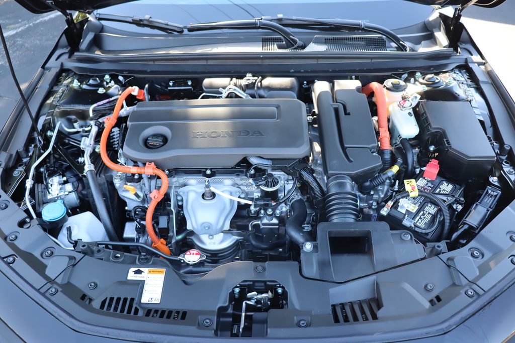 2025 Honda Accord Hybrid Sport-L photo 32