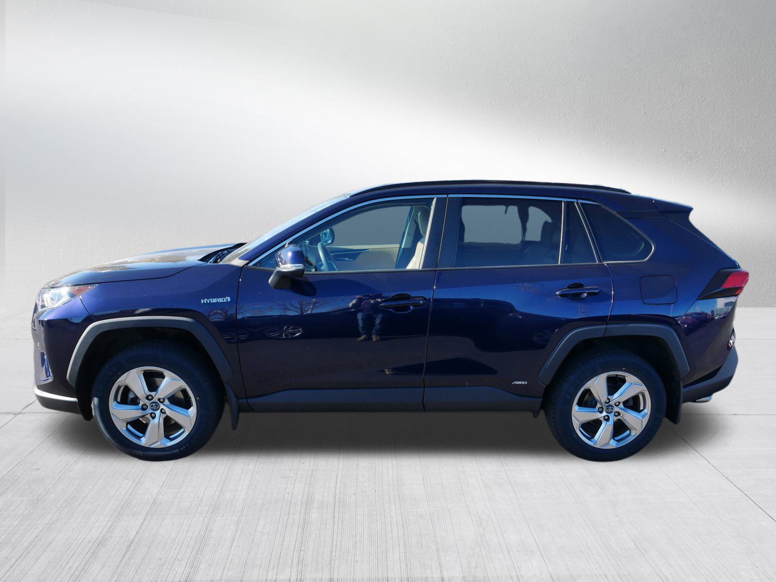 2021 Toyota RAV4 Hybrid XLE Premium photo 4