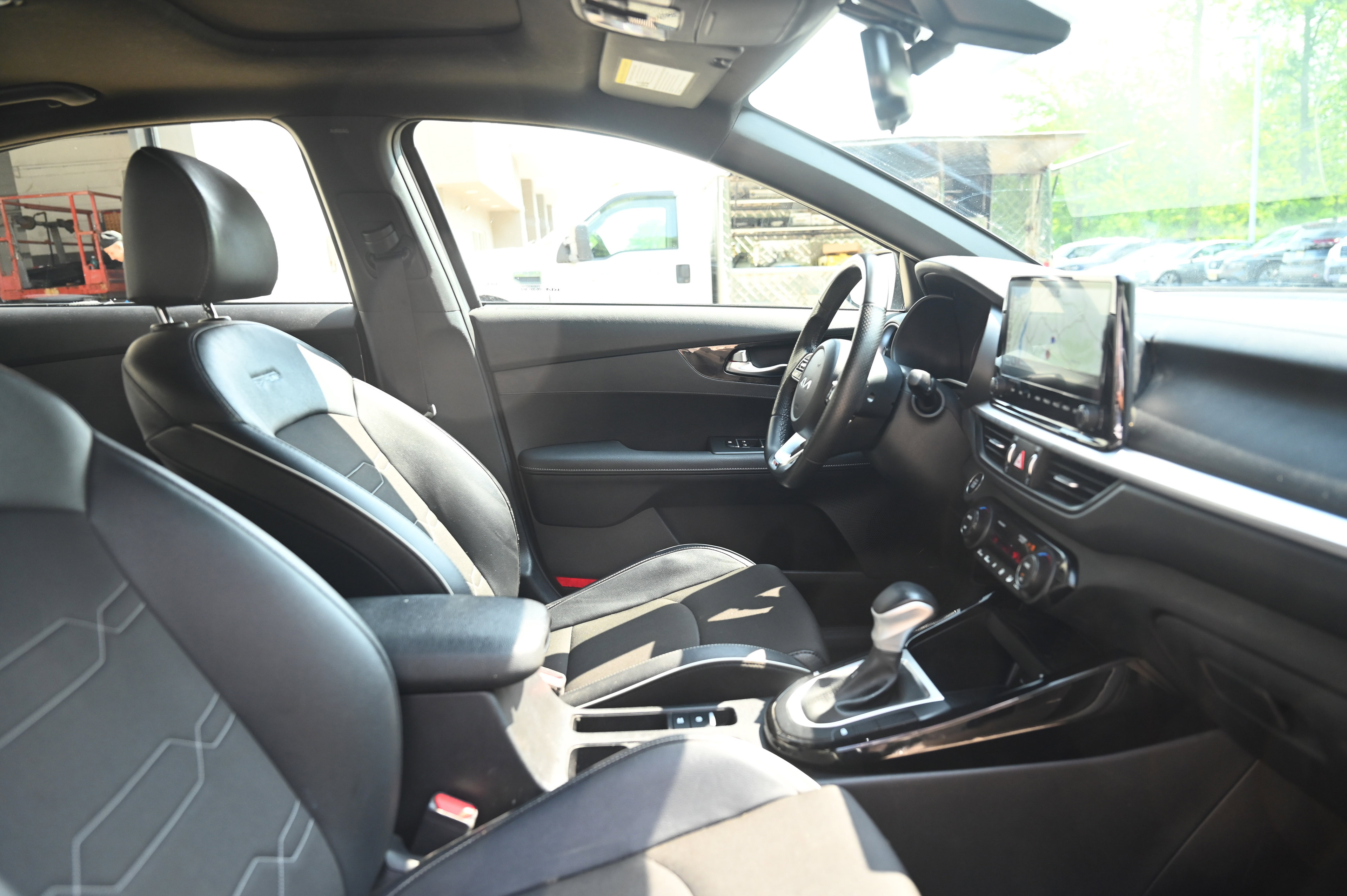 2023 Kia Forte GT-Line photo 30