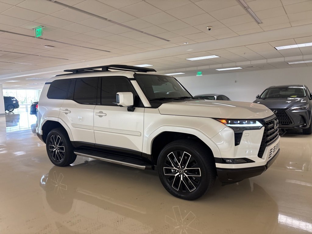 2025 Lexus GX 550 Premium photo 3