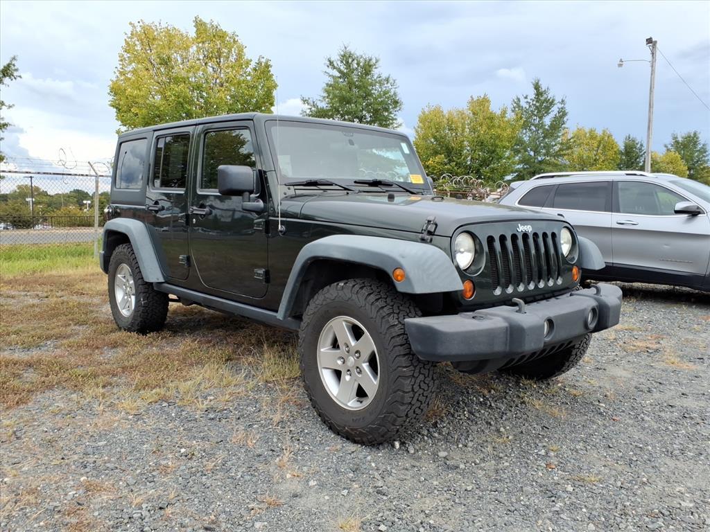 2011 Jeep Wrangler Unlimited Rubicon photo 3