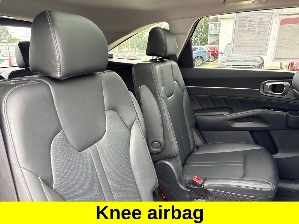 2022 Kia Sorento SX photo 27