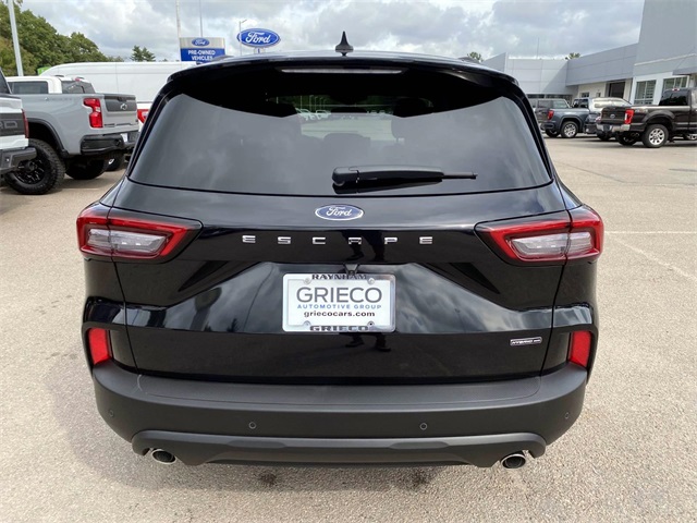 2025 Ford Escape Hybrid ST-Line Select photo 4