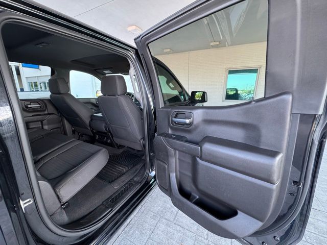 2022 Chevrolet Silverado 1500 Custom photo 19