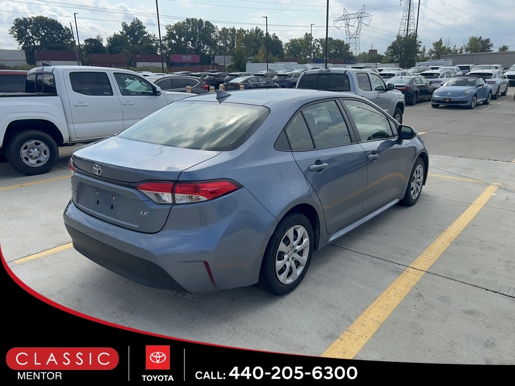 2023 Toyota Corolla SE XLE photo 3