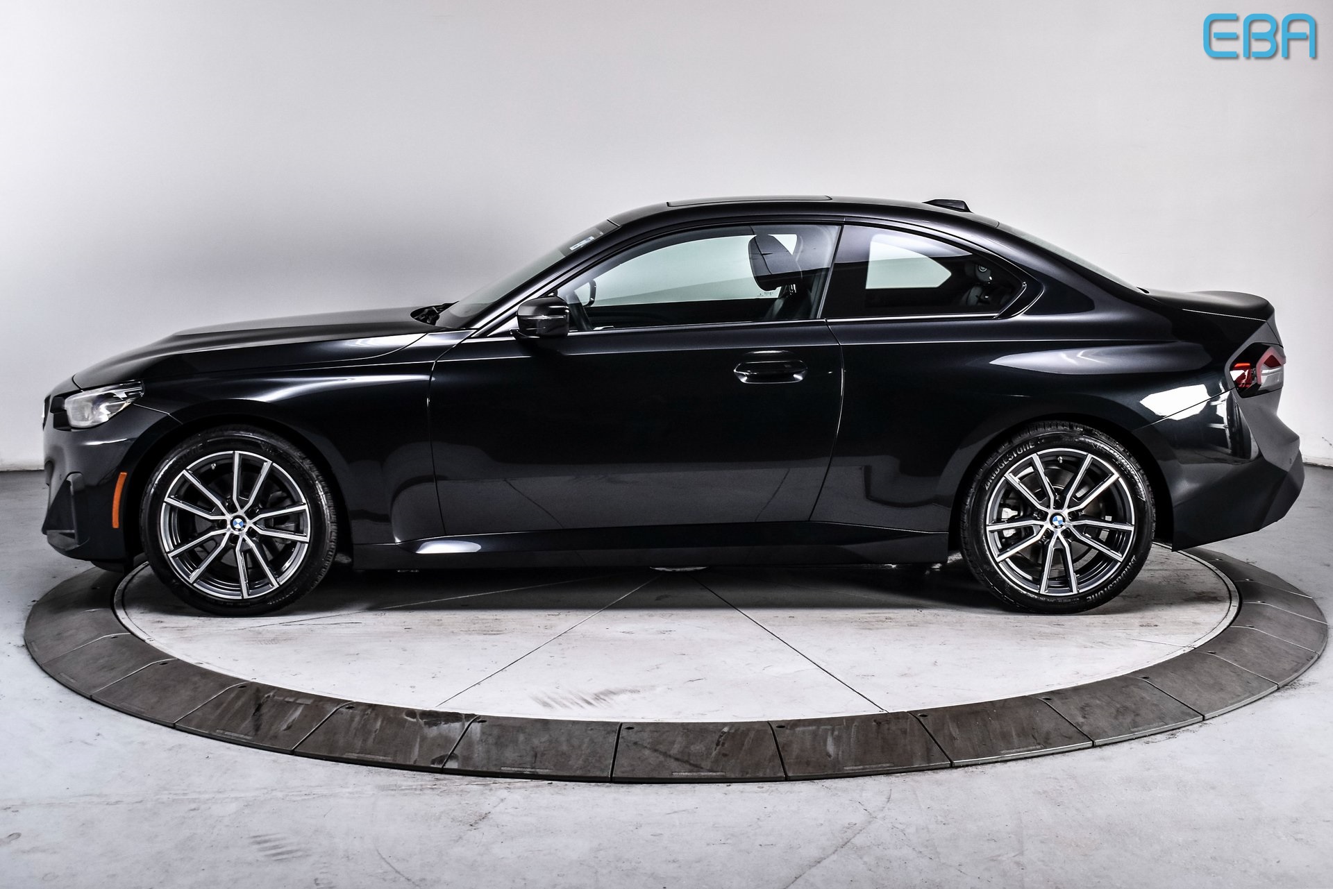 2024 Bmw 230i xDrive photo 3