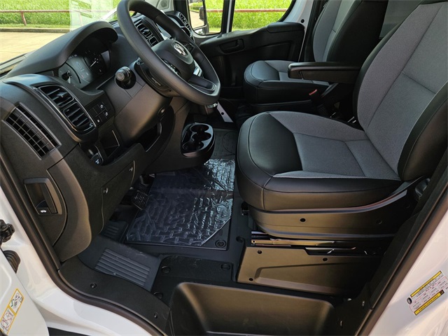 2025 Ram ProMaster 2500 photo 9