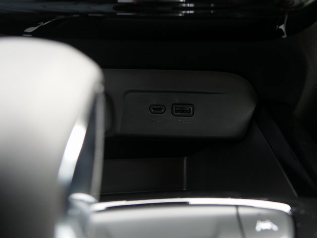 2026 Chevrolet Trax photo 16