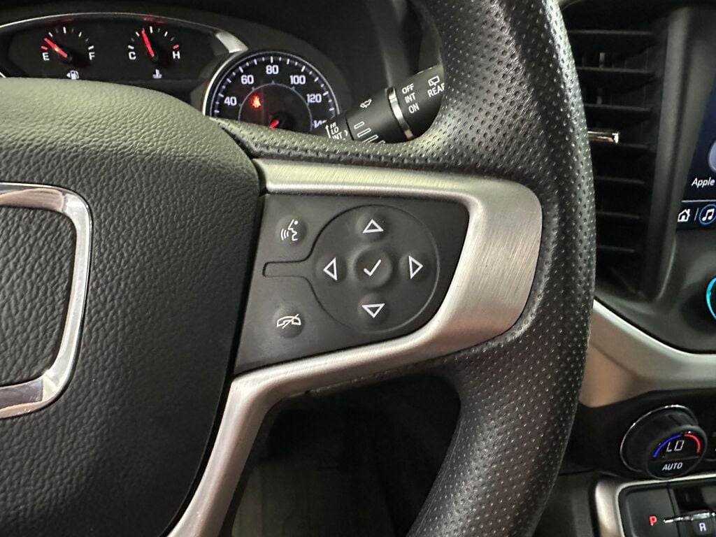 2023 Gmc Acadia SLE photo 7