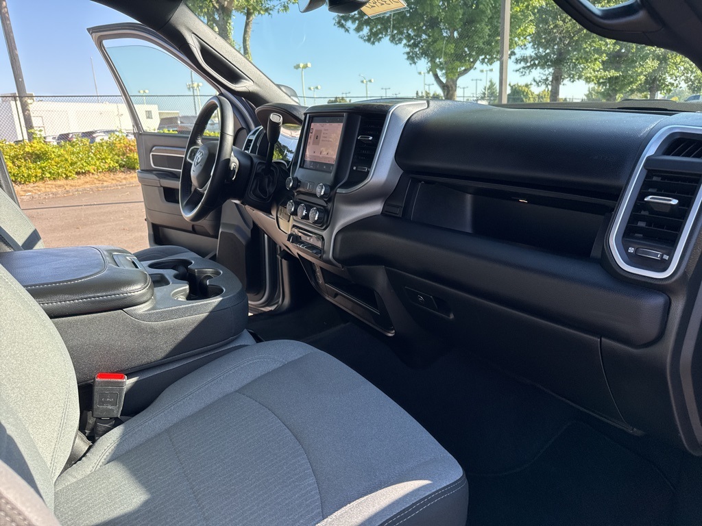 2024 Ram 2500 Big Horn photo 35