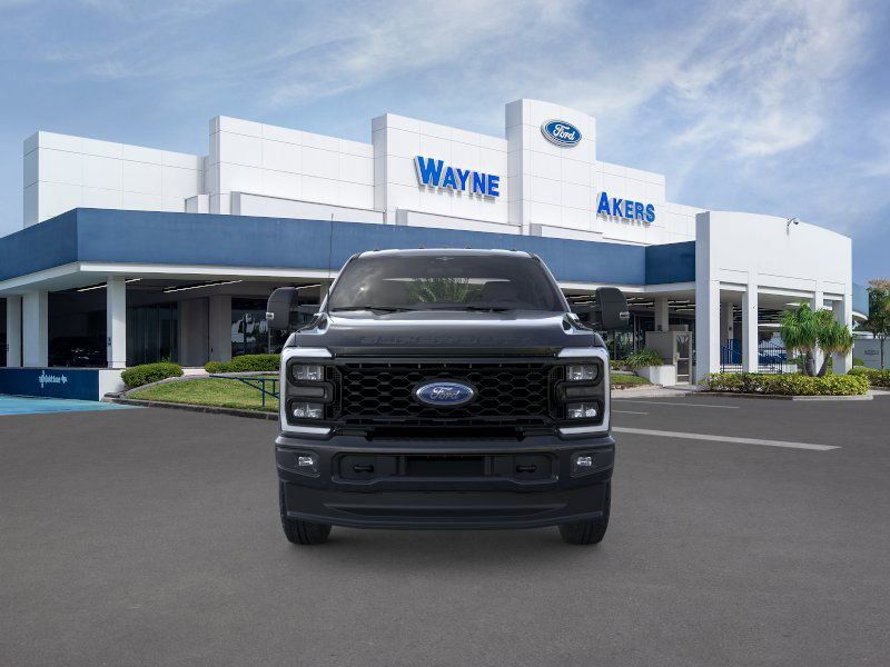 2026 Ford F-350 photo 7