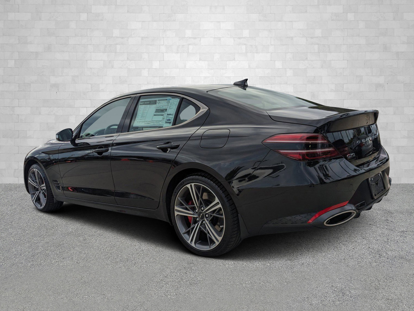 2024 Genesis G70 3.3T Sport Advanced photo 4