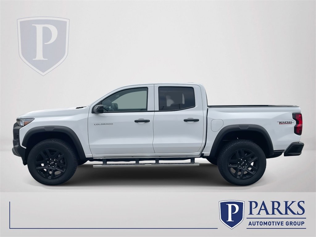 2025 Chevrolet Colorado Trail Boss photo 4
