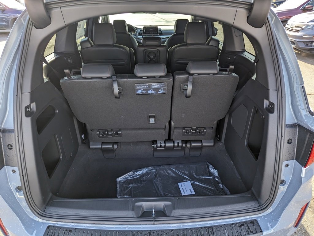 2026 Honda Odyssey photo 11