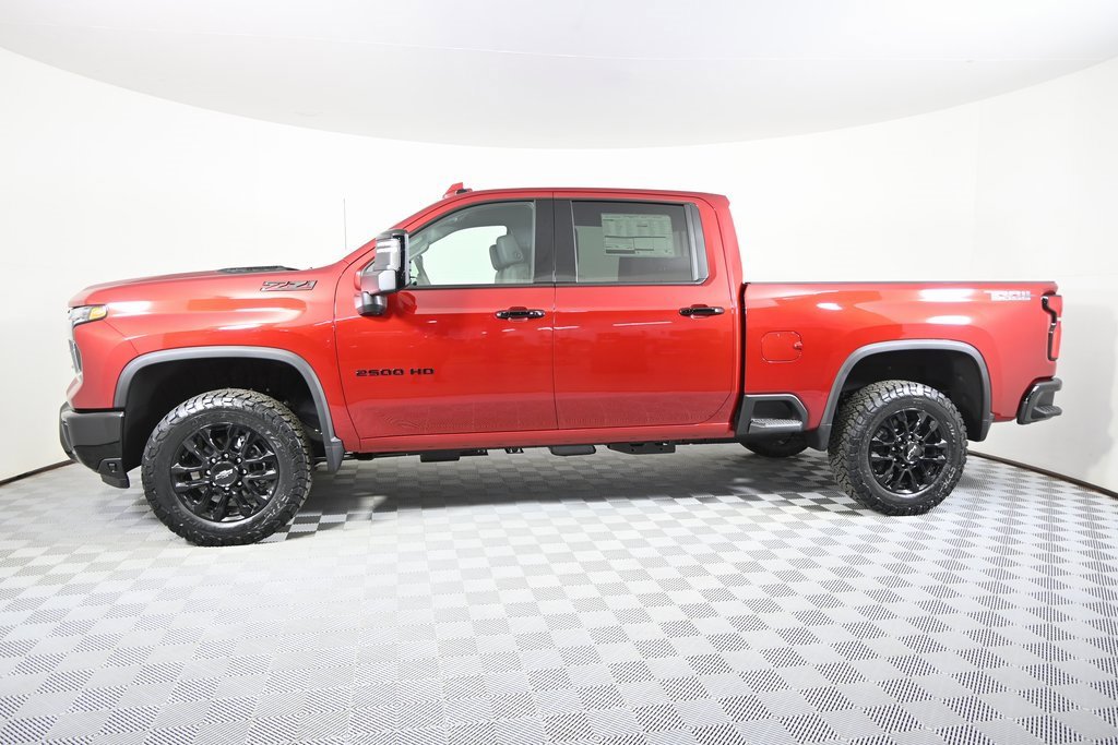 2026 Chevrolet Silverado 2500HD LTZ photo 2
