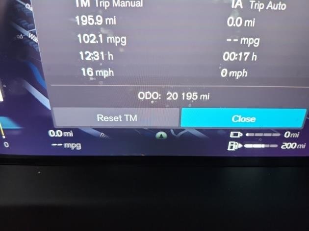 2023 Volvo S60 Recharge T8 Plus photo 4