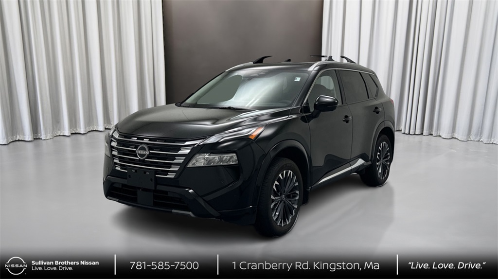 2026 Nissan Rogue Platinum's photo