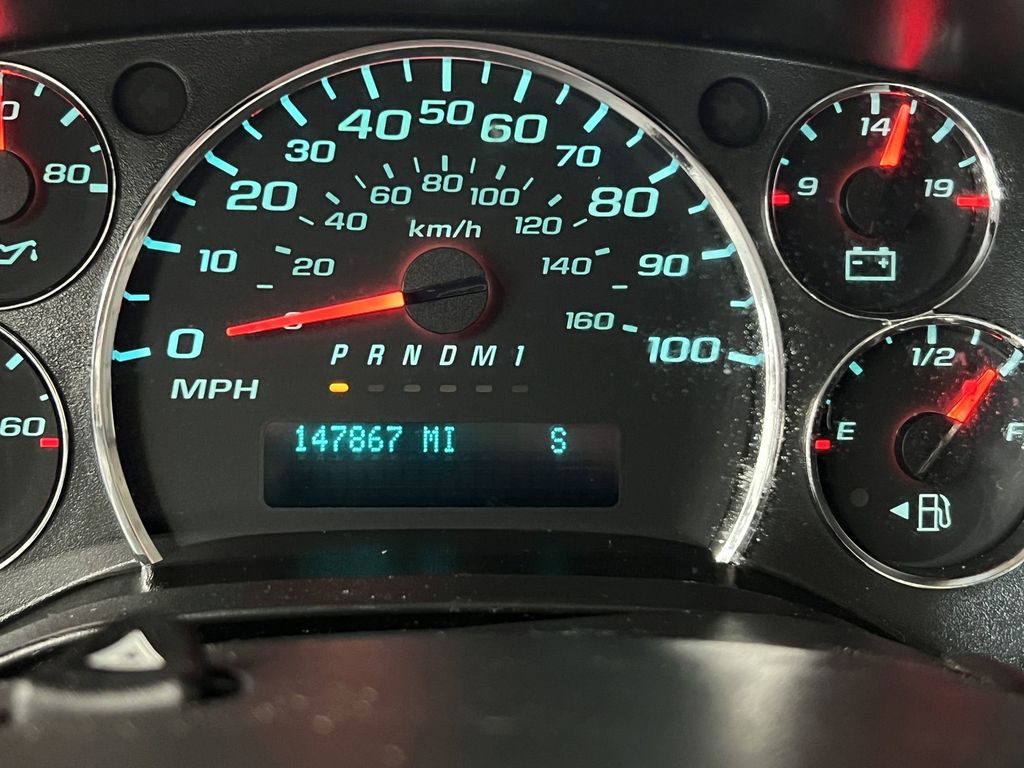 2020 Chevrolet Express 2500 Work Cargo Van photo 16