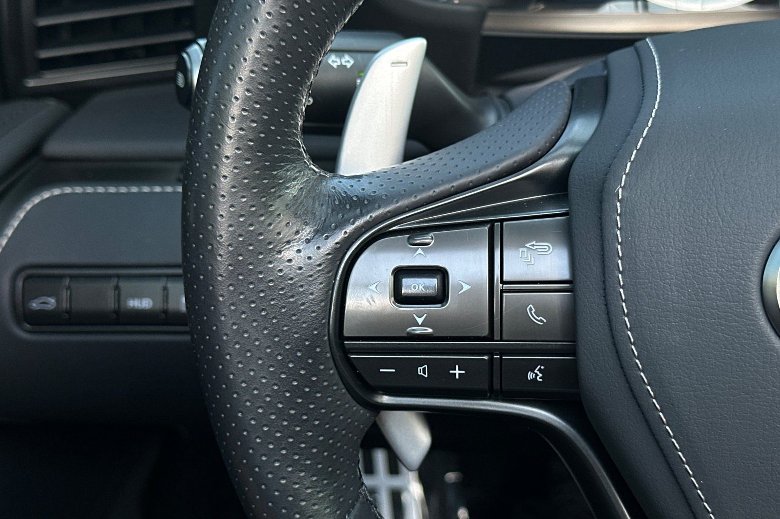 2024 Lexus LC 500 photo 20