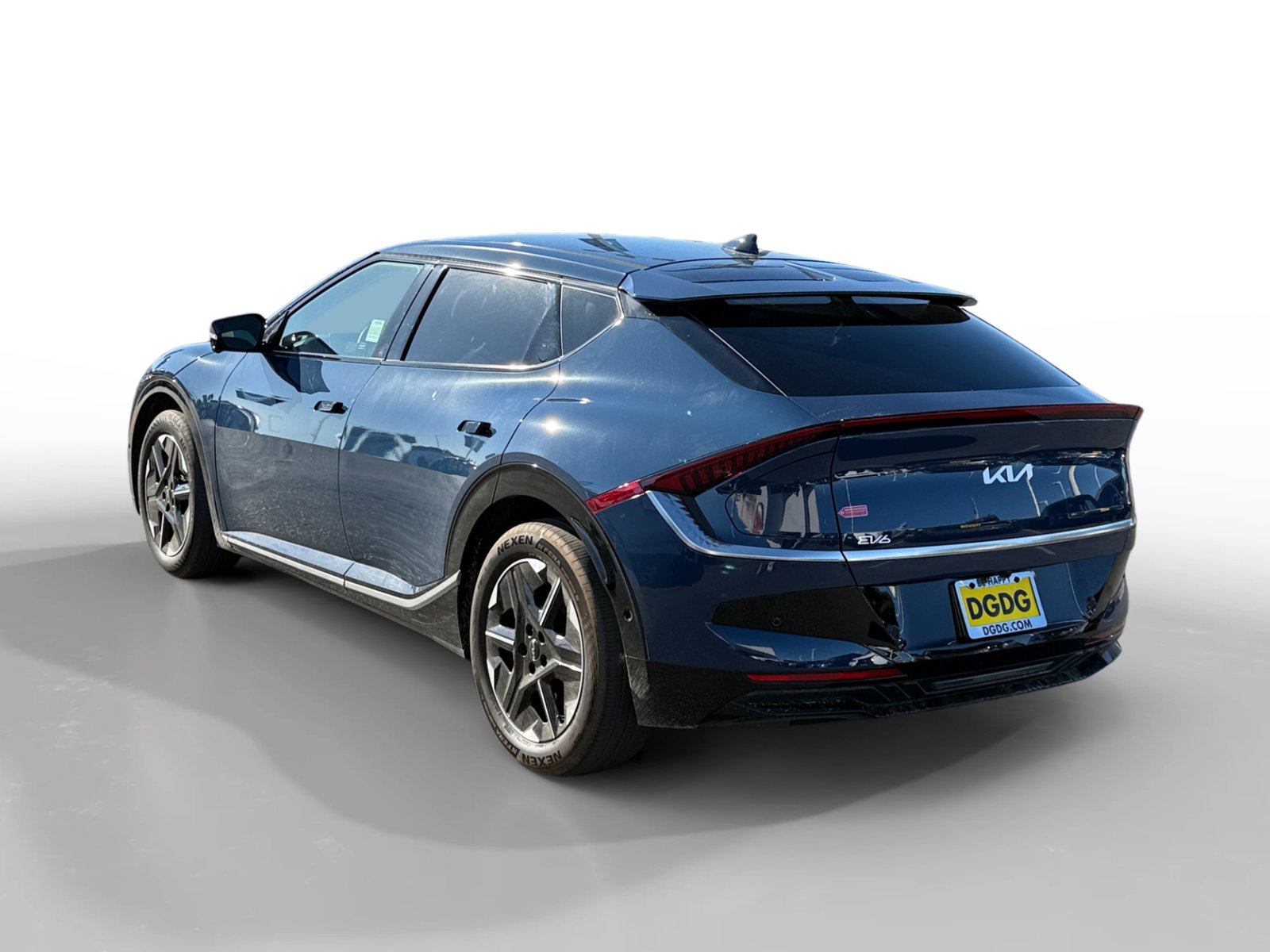 2025 Kia EV6 Wind photo 3