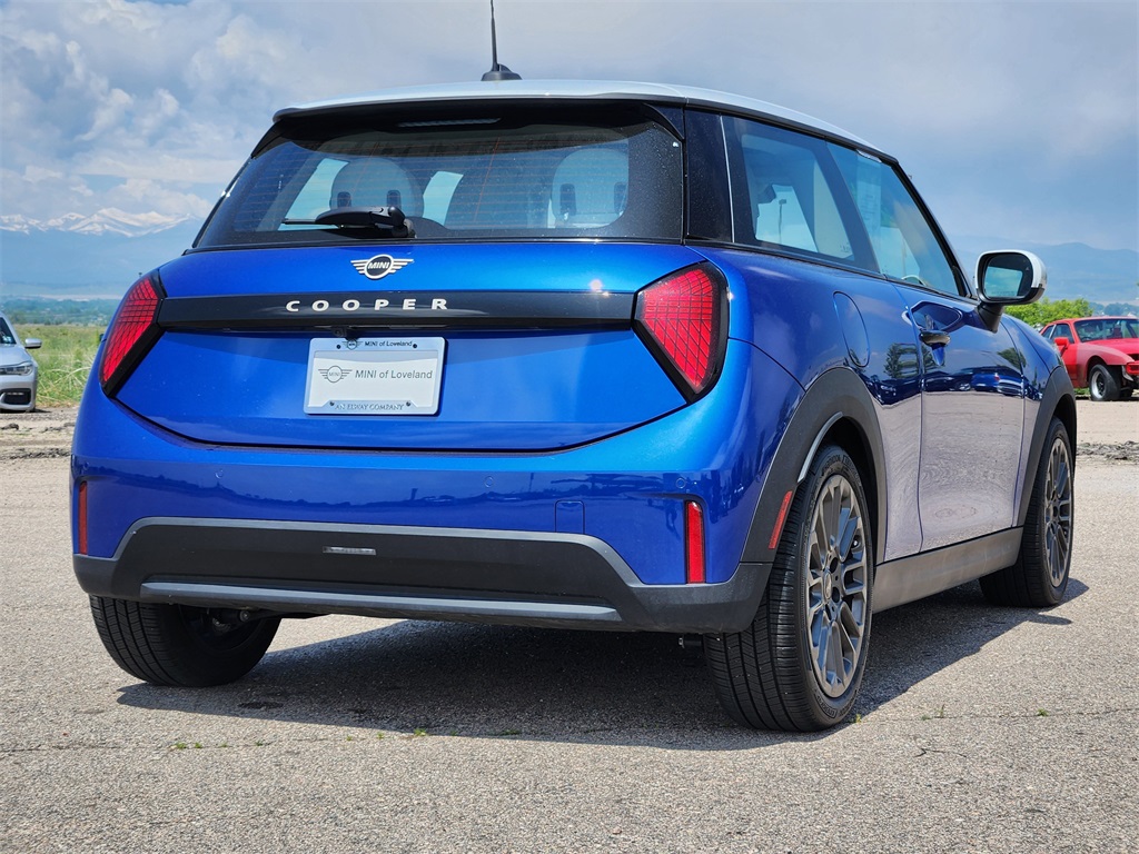 2025 Mini Cooper 2 Door Hardtop photo 7