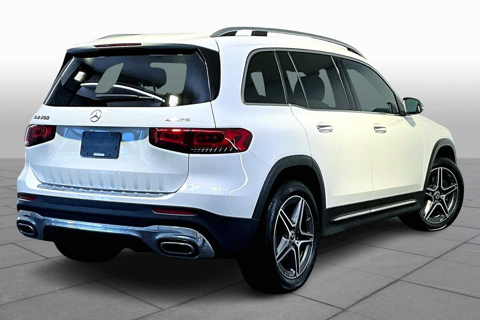 2022 Mercedes Benz GLB 250 4MATIC photo 12