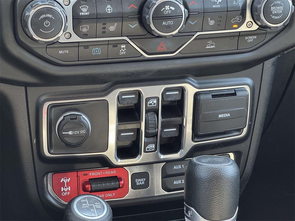 2022 Jeep Wrangler Unlimited Rubicon 4xe photo 19