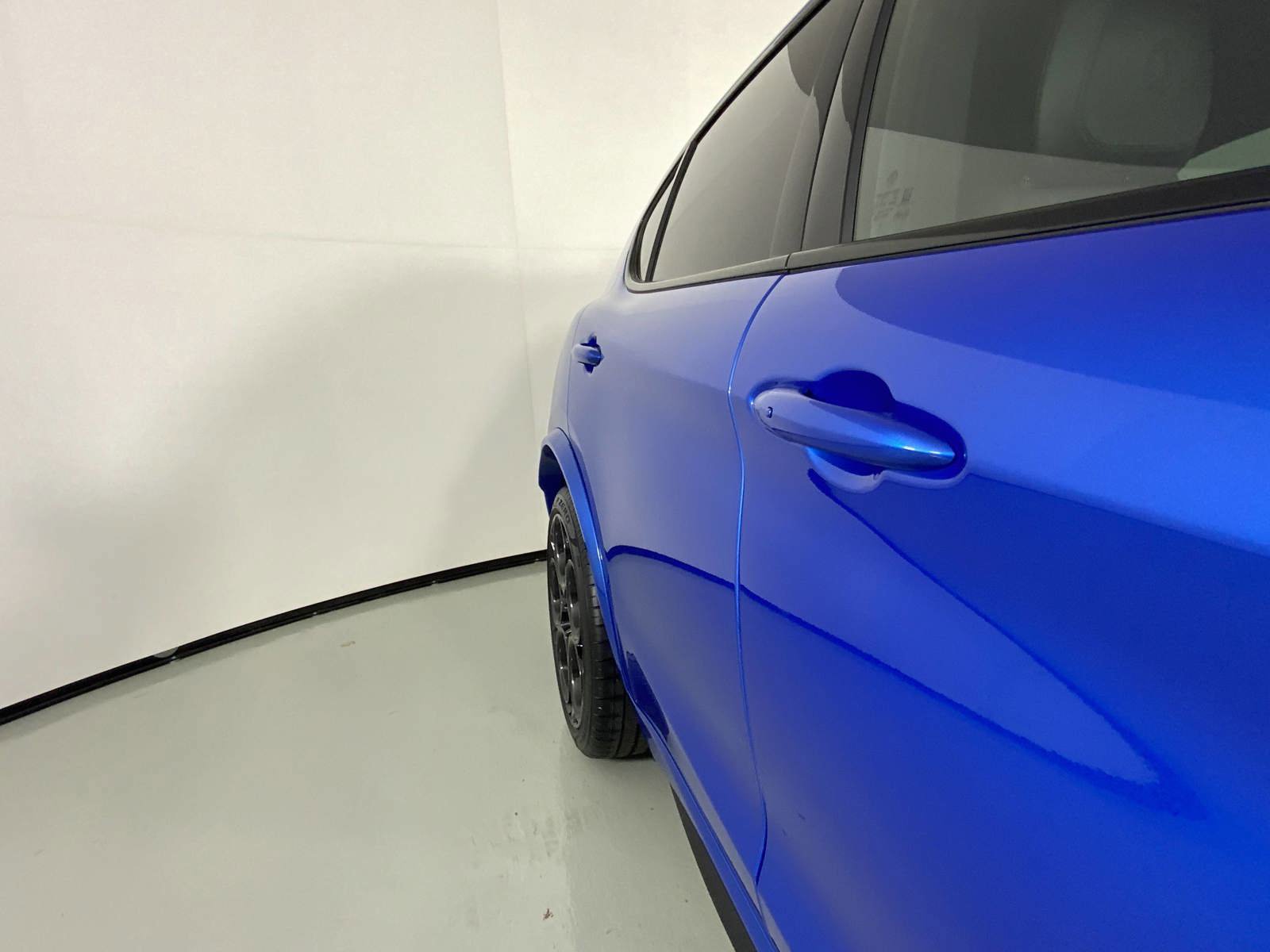 2024 Alfa Romeo Stelvio Quadrifoglio photo 4