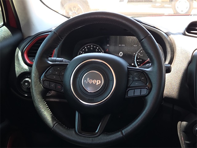 2022 Jeep Renegade Latitude photo 9