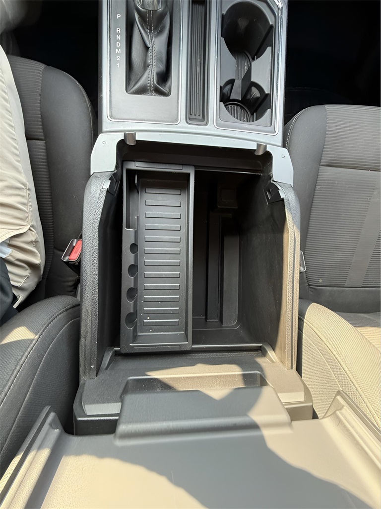 2015 Ford F-150 XLT photo 35