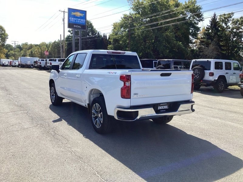 2026 Chevrolet Silverado 1500 LT photo 4
