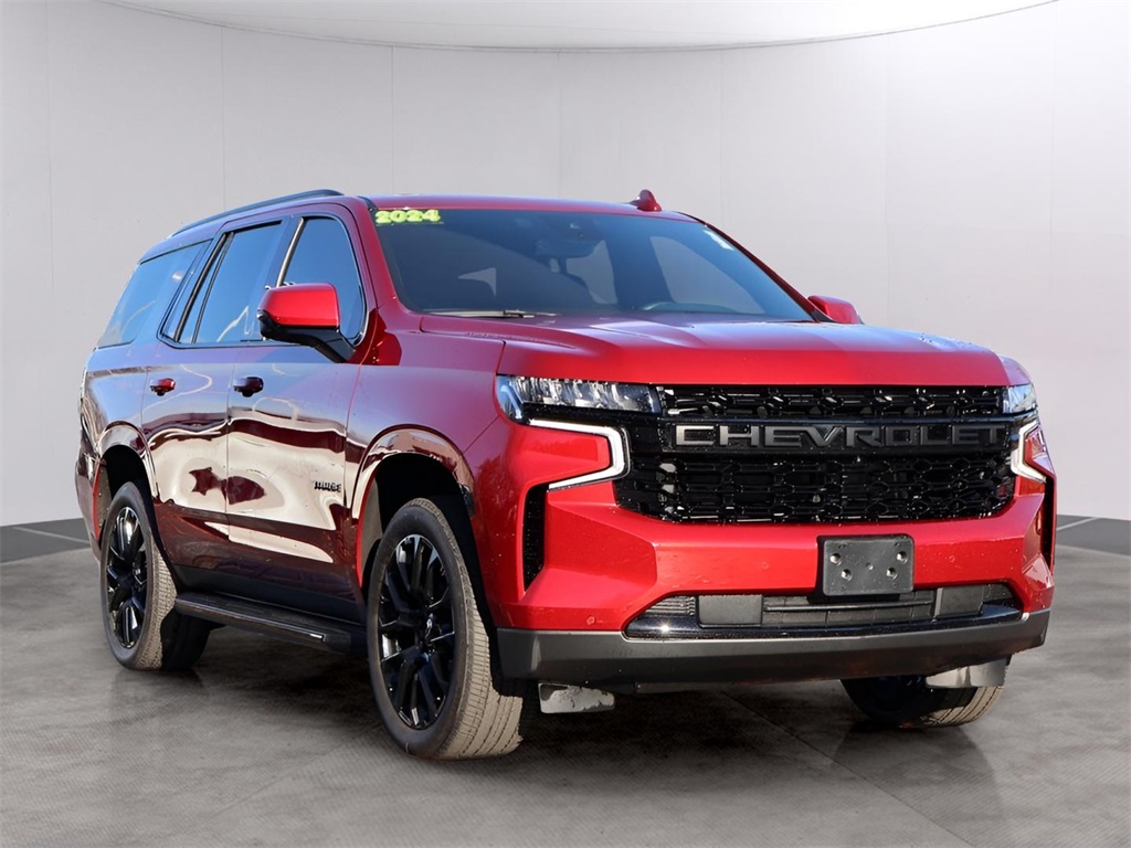 2024 Chevrolet Tahoe RST photo 3