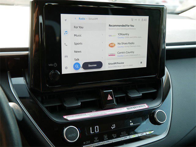 2024 Toyota Corolla LE photo 19