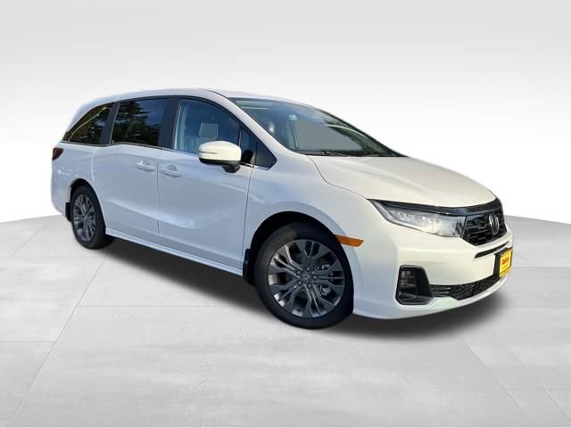 2026 Honda Odyssey Touring's photo