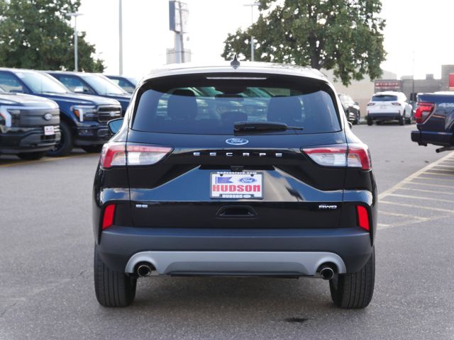 2022 Ford Escape SE photo 15