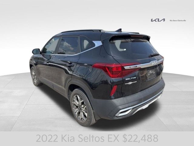 2022 Kia Seltos EX photo 4