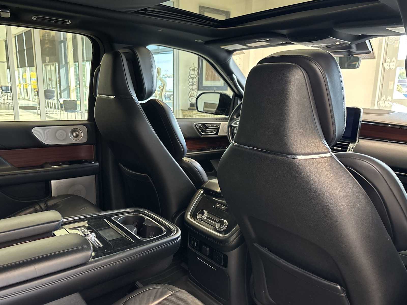 2020 Lincoln Navigator Reserve photo 24