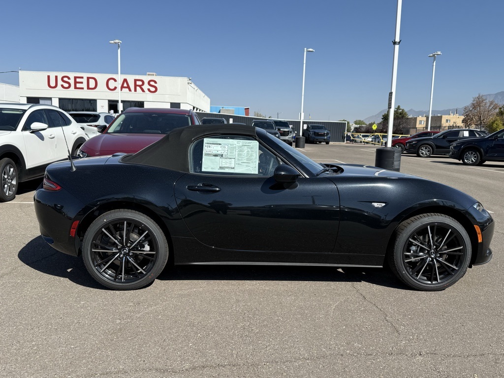 2024 Mazda MX-5 Miata Miata Grand Touring photo 4