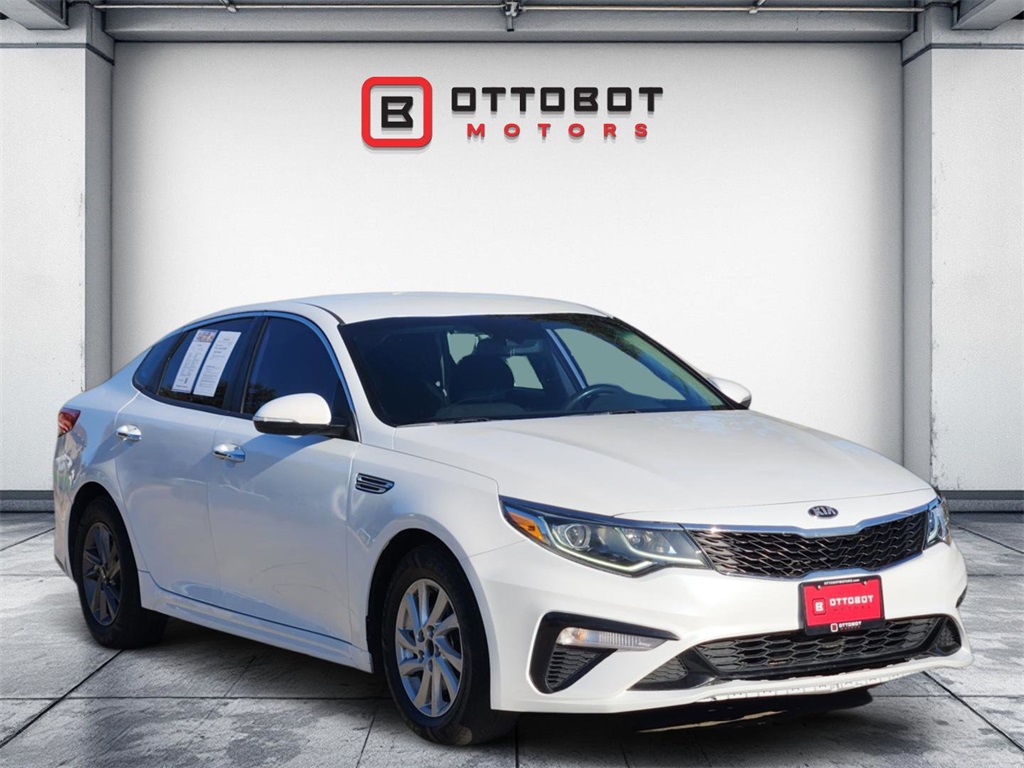 Used 2020 Kia Optima LX with VIN 5XXGT4L30LG388577 for sale in Irving, TX