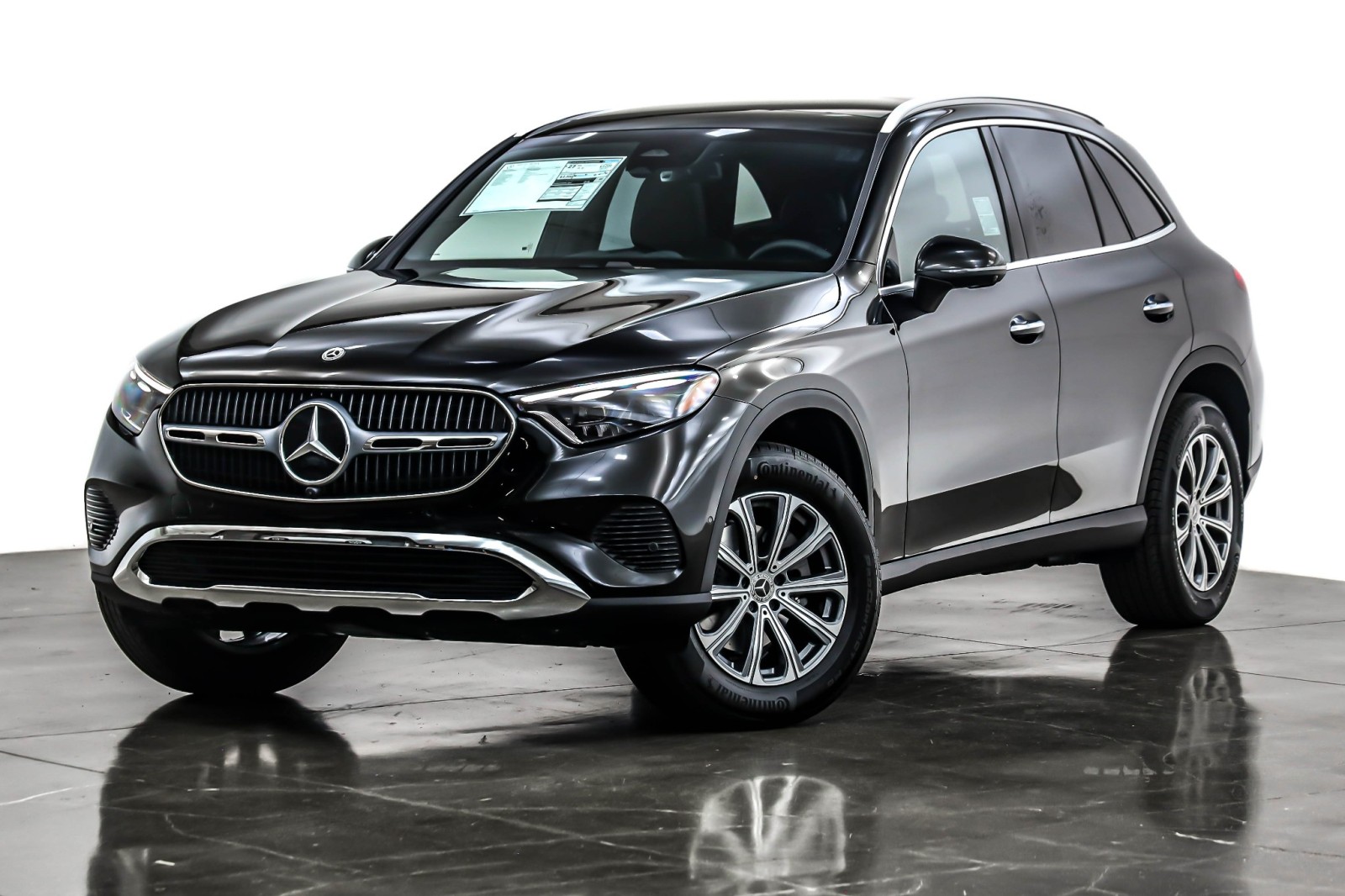 2026 Mercedes-Benz GLC Base's photo