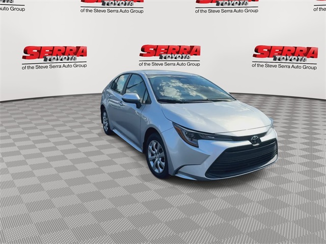 2026 Toyota Corolla LE photo 4