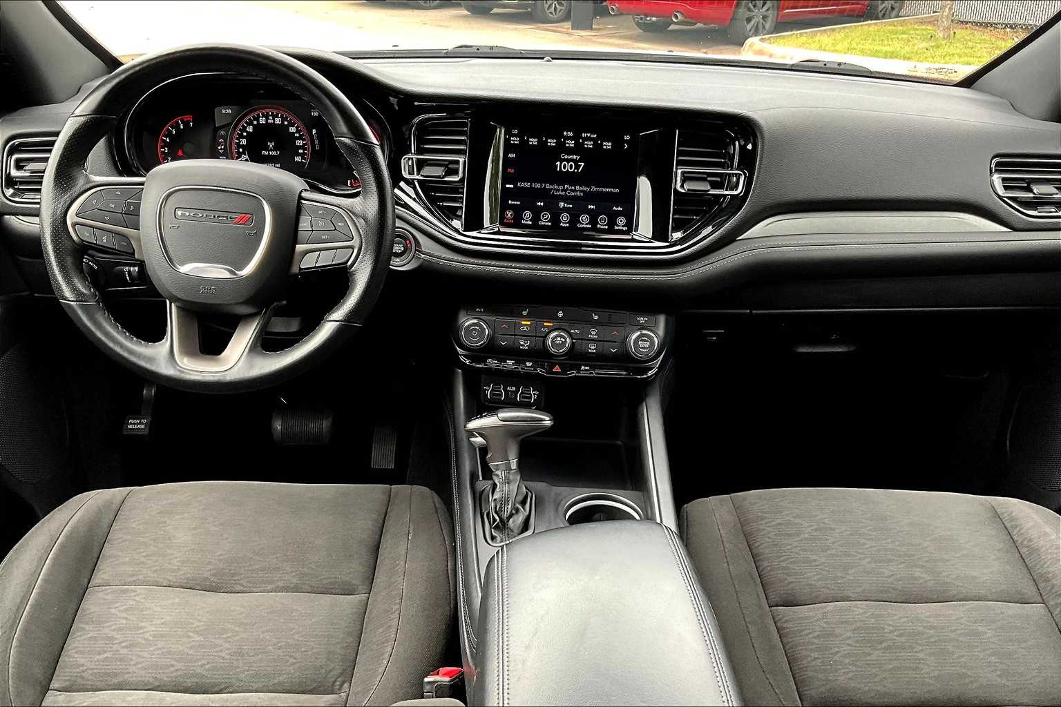 2023 Dodge Durango SXT photo 9